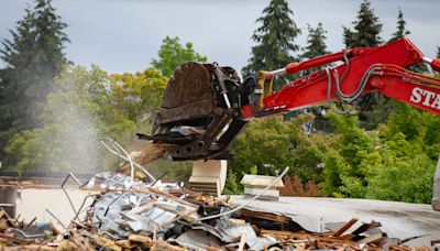 Demolishing the old North Eugene High: What's next for the school?