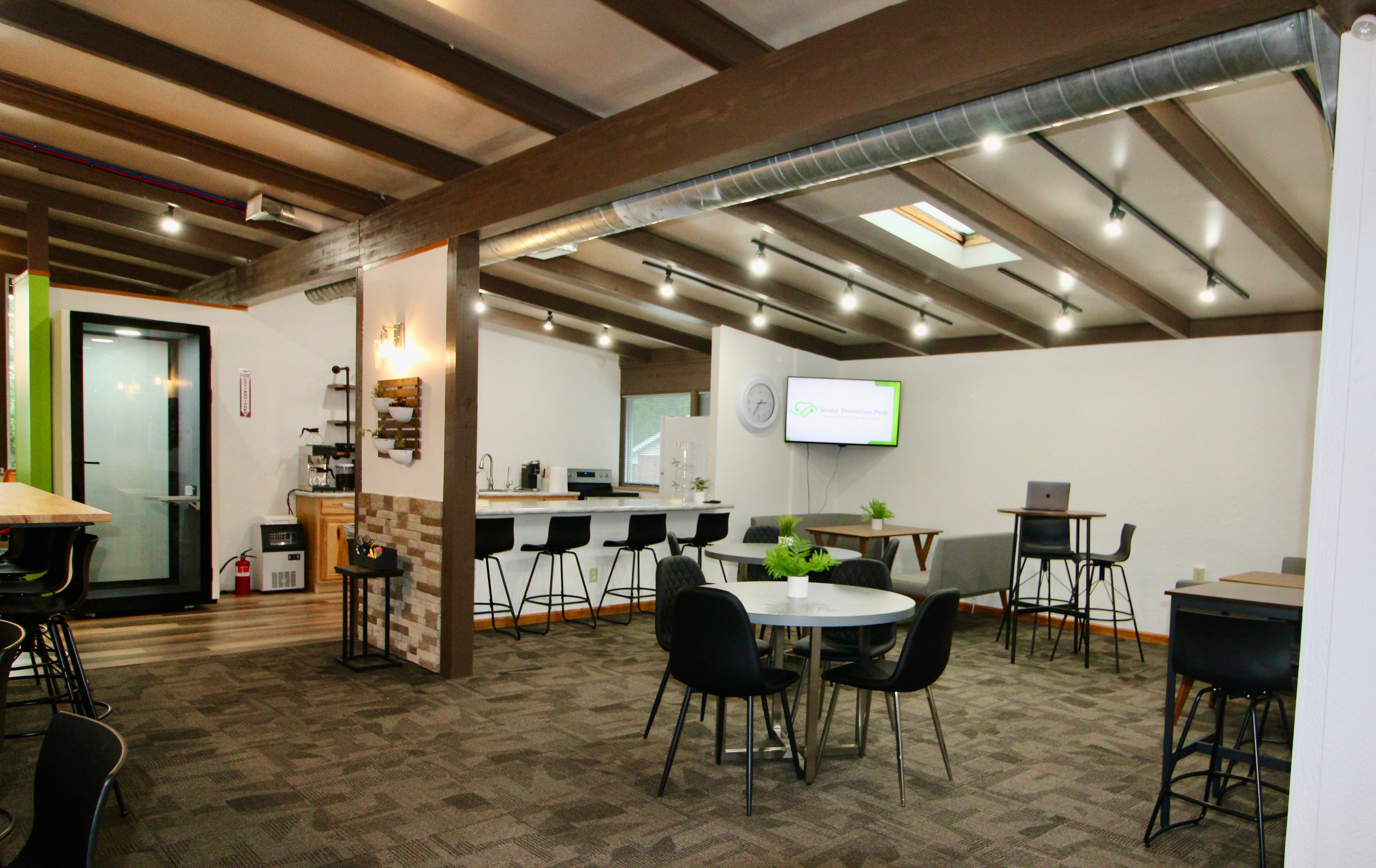 Co-working space in Mansfield now open to serve the varied needs of working professionals