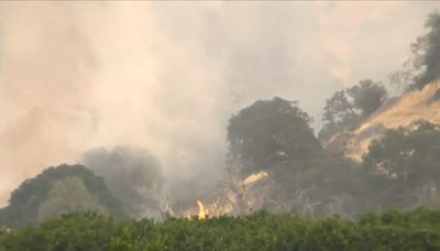 ‘Flash Fire’ tears through hills near Highway 180 in Fresno County