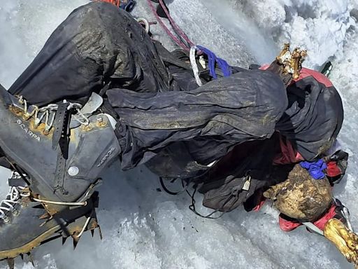 Who was William Stampfl? How his body was found on Mount Huascaran 20 years after he went missing in avalanche? - The Economic Times