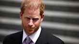Harry ‘the invisible man’ as nerves appear during royal return, expert suggests