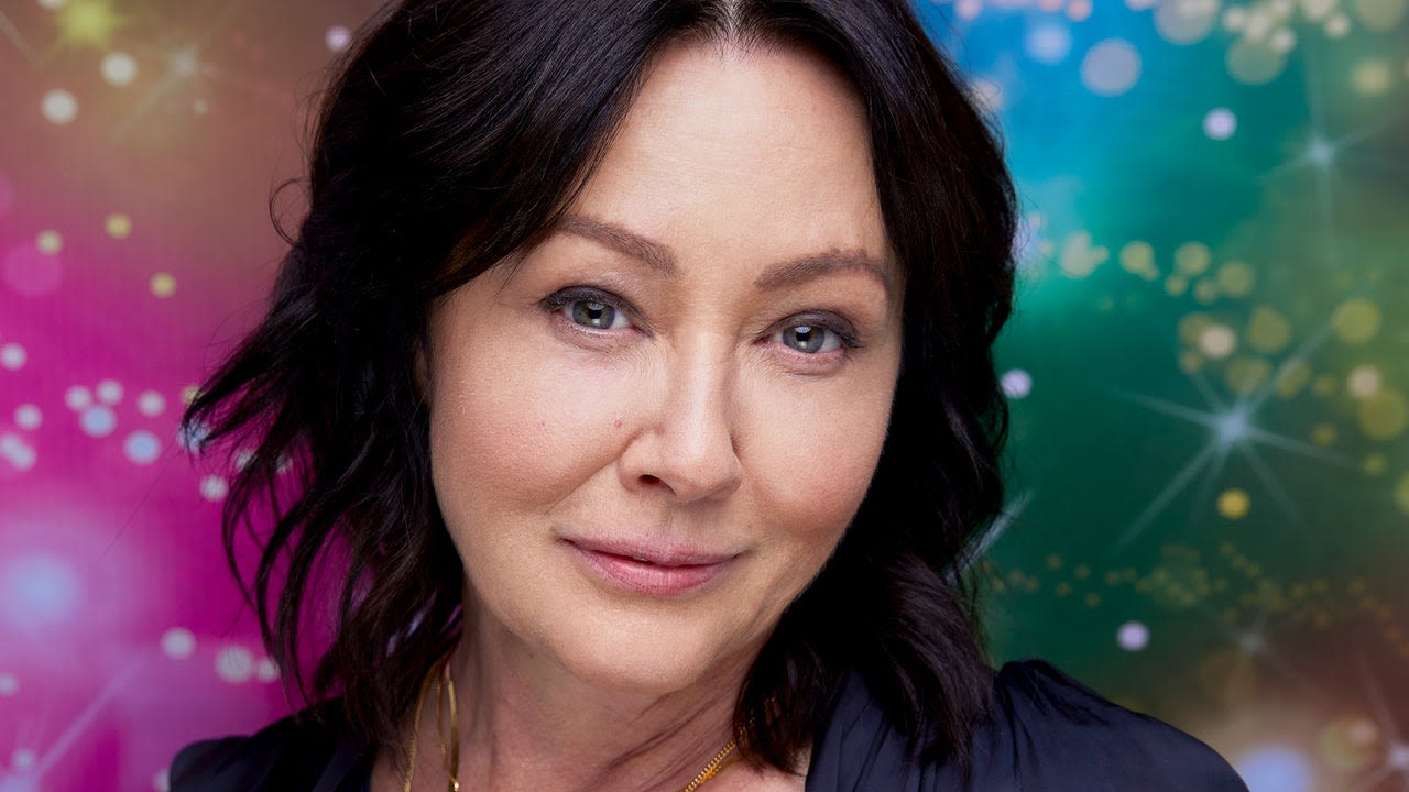 Shannen Doherty, ‘Beverly Hills, 90210’ and 'Charmed' Star, Dead at 53