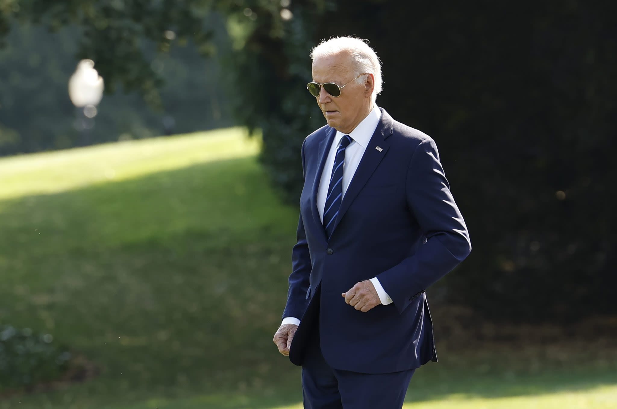 Why it’s so difficult to convince leaders like President Biden to step back