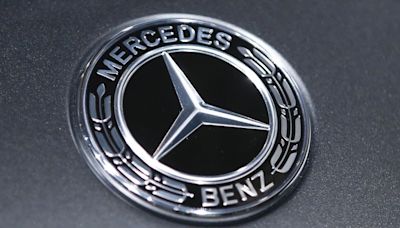Votes being counted to see if Alabama's Mercedes-Benz will become unionized