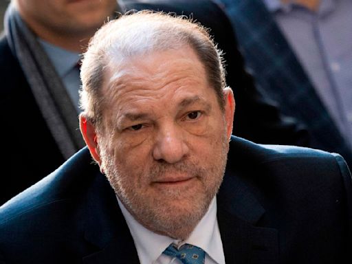 Víctimas de Harvey Weinstein critican anulación de su condena por delito sexual: ‘Es injusto’