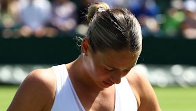 Marta Kostyuk shows off Wimbeldon attire made to mimic wedding dress