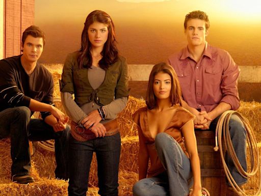 Mosey on Over and Catch Up With the Cast of the '00s Teen Drama Series 'Wildfire'