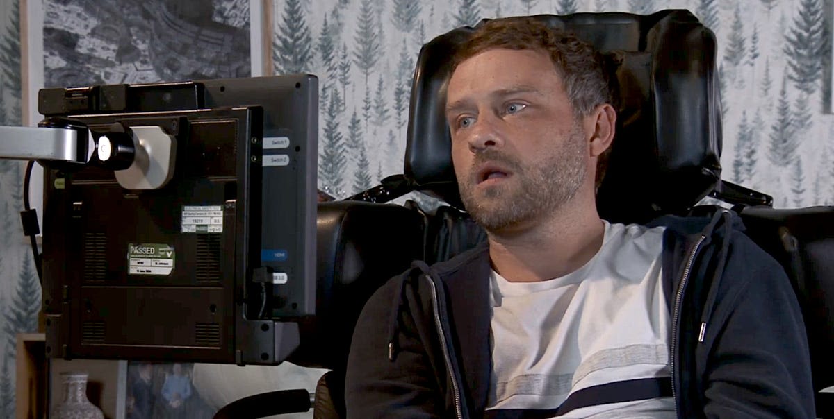 Coronation Street's Paul shares a huge decision over his future