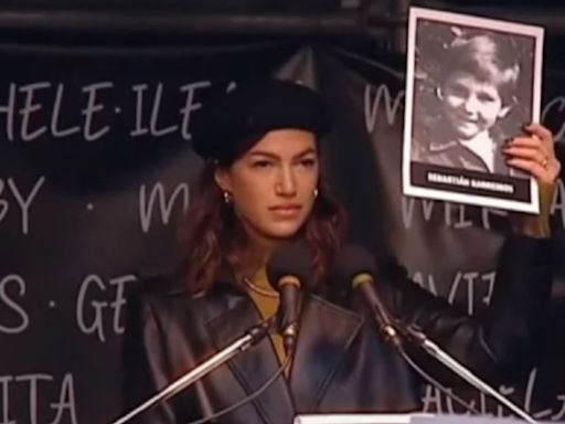 Así fue el conmovedor discurso de Stefi Roitman por el acto en memoria de las víctimas de la AMIA