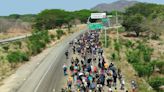 Detienen en Oaxaca a 11 migrantes; los acusan de delitos contra la salud y uso de armas del ejército