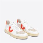 VEJA V-10 艾瑪華森 梅根王妃 UK2～UK6 白底橘V橘尾 現貨【丫丫代購】