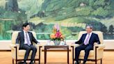 中國總理李強向黃循財致賀電 願推進中新高質量合作