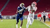 Column: Mater Dei dominates St. John Bosco to win Division 1 football championship