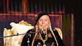 Joni Mitchell Performs at the Grammys for the 1st Time at Age 80