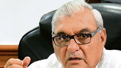 Haryana ex-CM Hooda meets Sonia on assembly poll strategies, pledges party unity