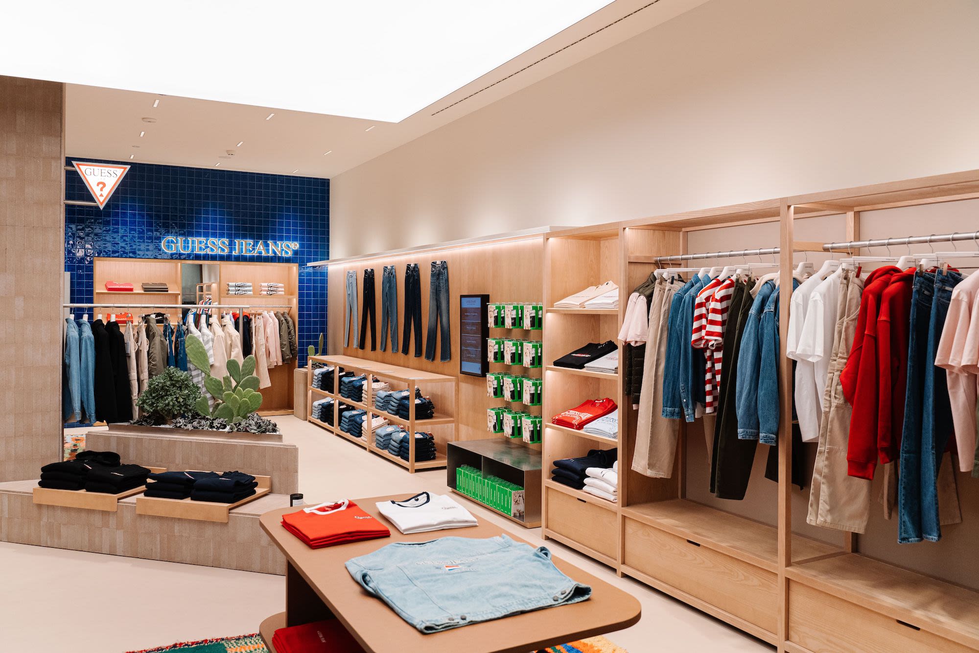 Guess Jeans Opens First Store in Amsterdam