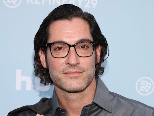 Tom Ellis Returns to Netflix, Joins Star-Studded Cast of New Movie ‘The Thursday Murder Club’