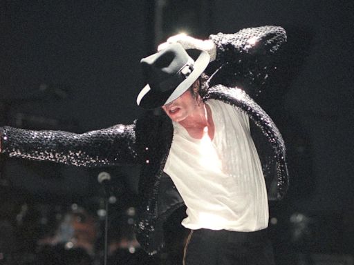 Michael Jackson’s ‘Essential’ Album Is Growing