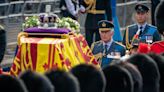 Royal family deliver Queen to nation for lying in state