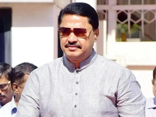 Present facts in Anil Deshmukh case if you have courage: Nana Patole to Devendra Fadnavis