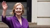 La primera ministra del Reino Unido, Liz Truss, renuncia tras 6 semanas turbulentas en el cargo