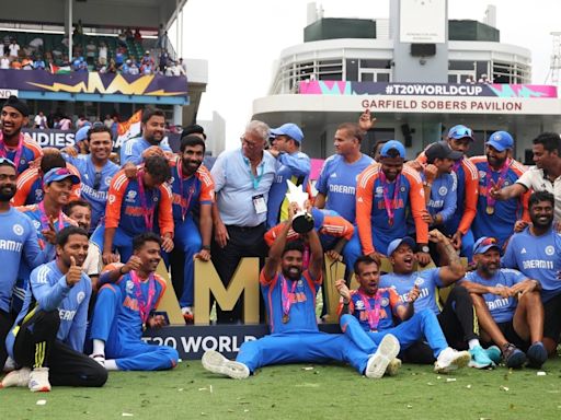 India's T20 World Cup 2024 victory LIVE Updates: Rahul Dravid hails Team India's fighting spirit