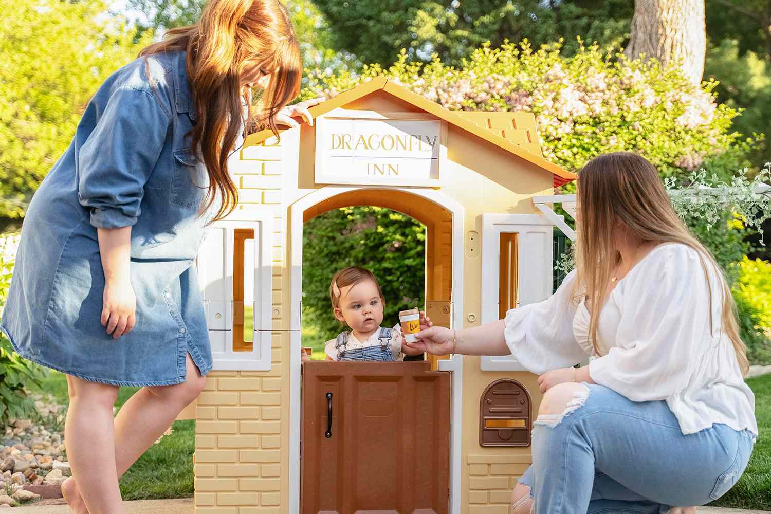 Mom Shows Off Daughter's “Gilmore Girls”-Inspired Custom Playhouse Filled with Easter Eggs from the Show (Exclusive)