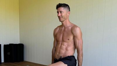 Lewandowski sigue a tope en sus vacaciones