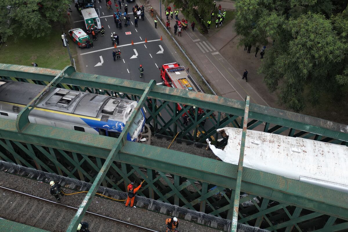 Passenger Train Crashes in Buenos Aires, Injuring at Least 60