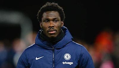 Chelsea striker 'closing in' on loan exit with £20m clause