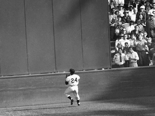 Sean Kirst: 'The Catch' eternally links Willie Mays and Vic Wertz, whose career took off in Buffalo