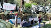 La acampada para pedir "el fin del genocidio en Gaza" en la Universitat de València se mantendrá "de forma indefinida"