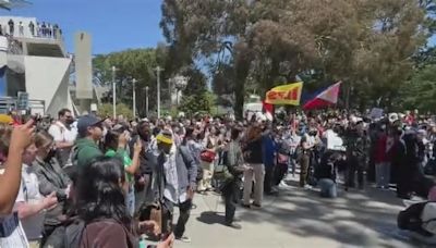 San Francisco State faculty back students protesting Israel's attacks on Gaza with new encampment