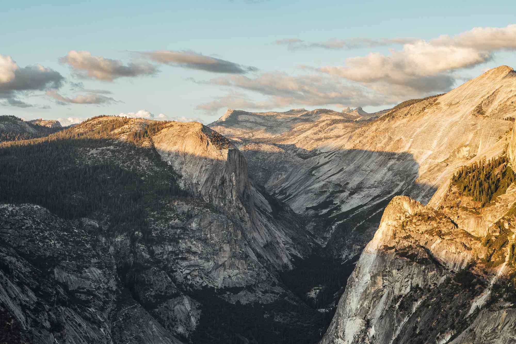 How to Plan the Perfect Trip to Yosemite National Park, According to Naturalists and Park Experts
