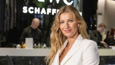 Nail Gisele Bundchen’s No-Makeup Makeup Look With This Chanel Glow Stick