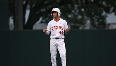 After securing series win, Texas pulls into second-place tie in Big 12 baseball standings