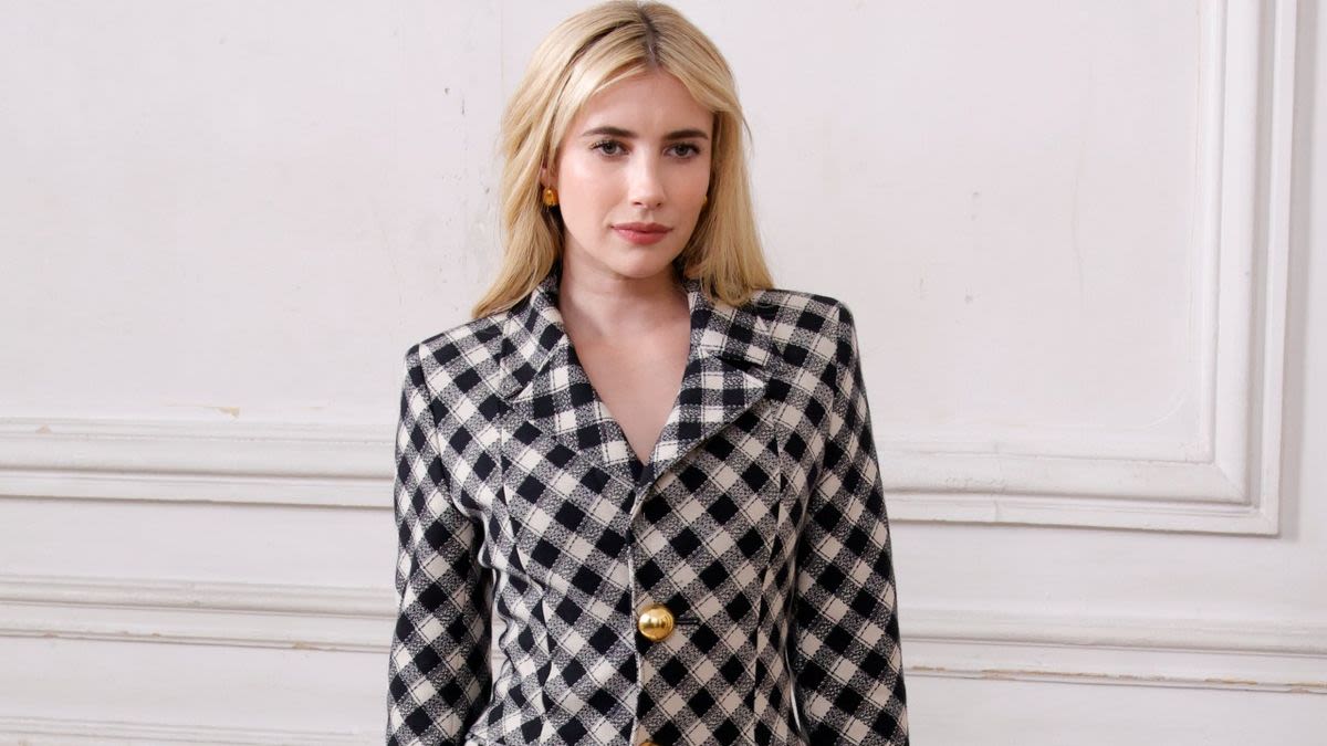 Emma Roberts Says “Fame Has Never Been the Goal” After Watching Her Aunt Julia Roberts’ Superstardom Sometimes Turn...