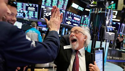 Wall Street sube previo a dato de IPC y el IPSA cierra en máximo histórico - La Tercera