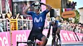 Giro de Italia. Pelayo Sánchez logra al esprint para Movistar el primer triunfo español
