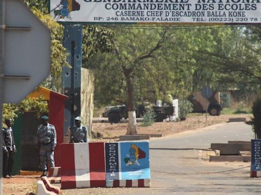 Mali : attaque contre un camp militaire à Bamako, la situation "sous contrôle" selon l'armée