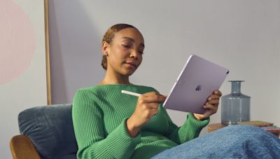 Apple's New iPad Ad Draws Fierce Backlash From Creator Community As It Allegedly 'Celebrates Destruction' - Apple (NASDAQ:AAPL)