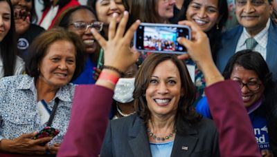 Michigan Democrats energized for Kamala Harris, Tim Walz visit to metro Detroit