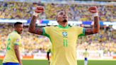 Brasil volta a marcar gol de falta depois de cinco anos