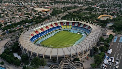 El homenaje de la FCF en el cumpleaños del Metropolitano