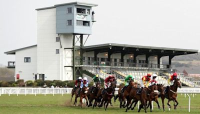 Ffos Las fined £3,500 by BHA panel after dropped radio leads to a failure to deploy hazard warnings