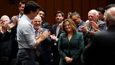 Michael Higgins: When Trudeau says he's got your back, watch for the knife