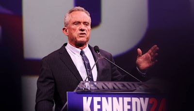 Trump Bashes Vaccines, Recounts Rally Shooting in Leaked Call With RFK Jr.
