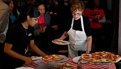 La Justicia archiva la denuncia contra la dueña de un restaurante de Cantabria que se apropiaba del dinero de sus empleadas