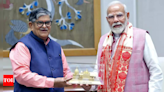 Gulab Chand Kataria sworn in as Punjab governor | India News - Times of India