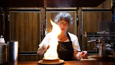 La receta de un restaurante de Barcelona para sobrevivir casi dos siglos: caracoles, pollo a l’ast y arroz